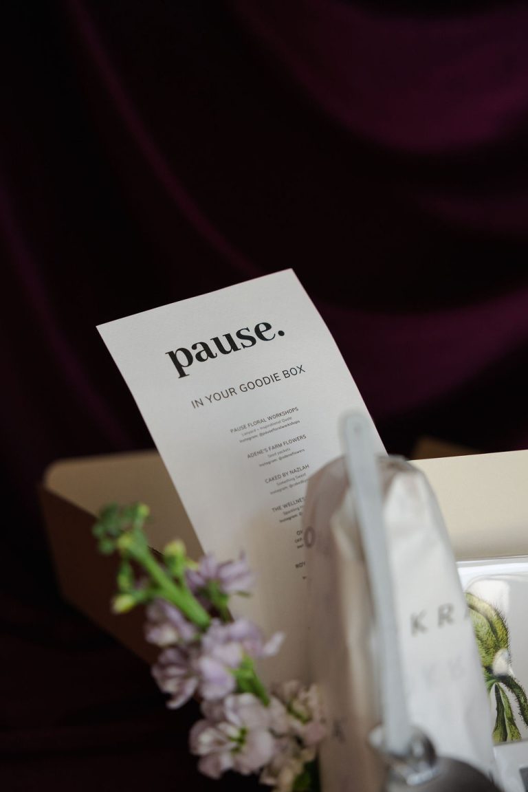 pause-september-2025-5595_EMs